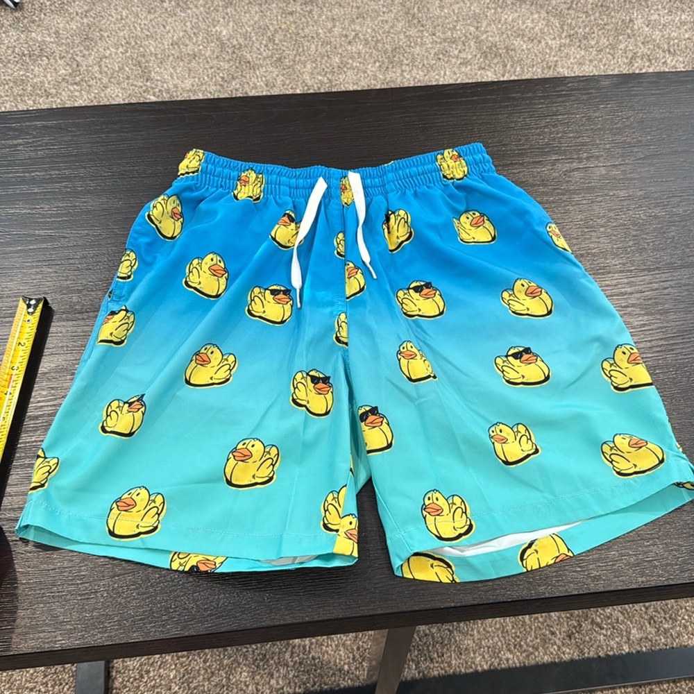 Chubbies Men’s Medium 7” Linerless Rare Rubber Ducky’s